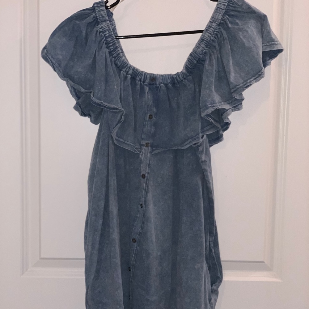 Acid wash off the shoulder denim dress